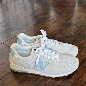 NWT New Balance Women's Cream and Light Blue Sneakers